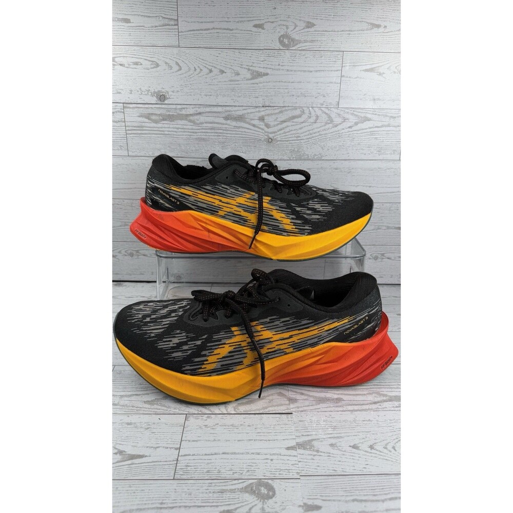 Asics Novablast 3 Mens Sz 11.5 US Black Orange Running Shoes NO INSOLES #498